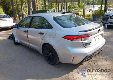 2022 Toyota Corolla Se Nightshade Edition z USA, uszkodzony, nr VIN 5YFS4MCEXNP137181